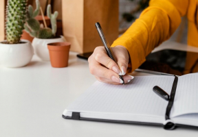 How to Write a Cause & Effect Essay: Examples, Outline, & Tips