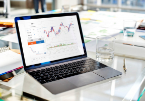 Investing for College Students – 2025 Guide & Tips