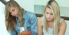 How to Start an Autobiography about Yourself: Full Guide + Autobiography Examples