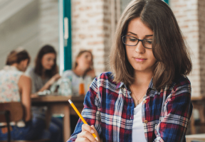 How to Write Bibliography for Assignment: Tips on Working with Your Sources